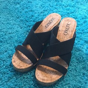 New xoxo wedges